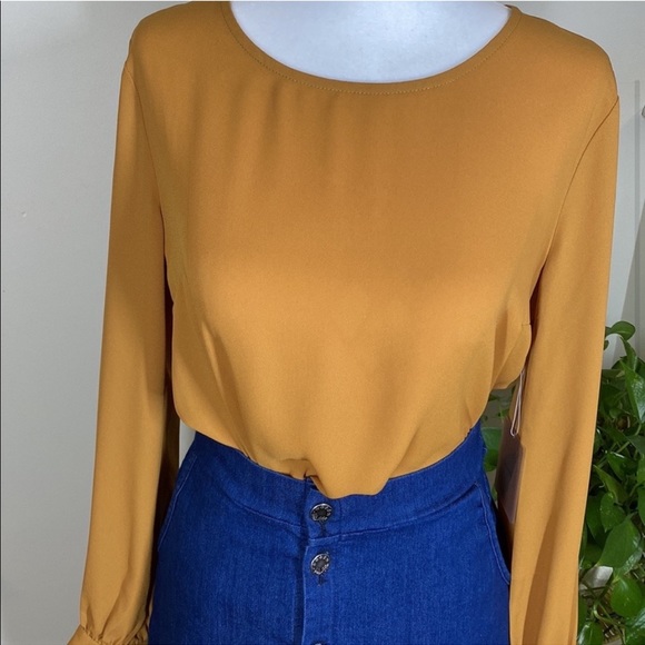 NWT Tie-Back Mustard Blouse - Picture 4 of 8